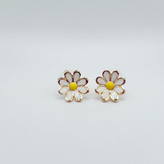 White Flower - Stud